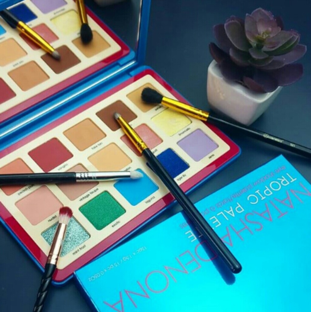 🌈🌴Natasha Denona Tropics Palette new in box - Picture 2 of 8